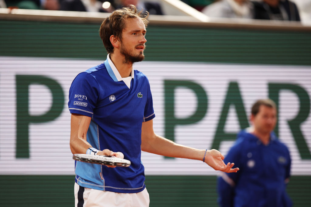 比赛中为球 比赛中为球